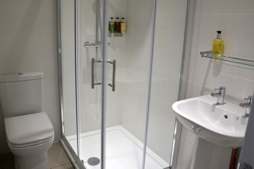 The Retro Bed & Breakfast Canterbury Room photo